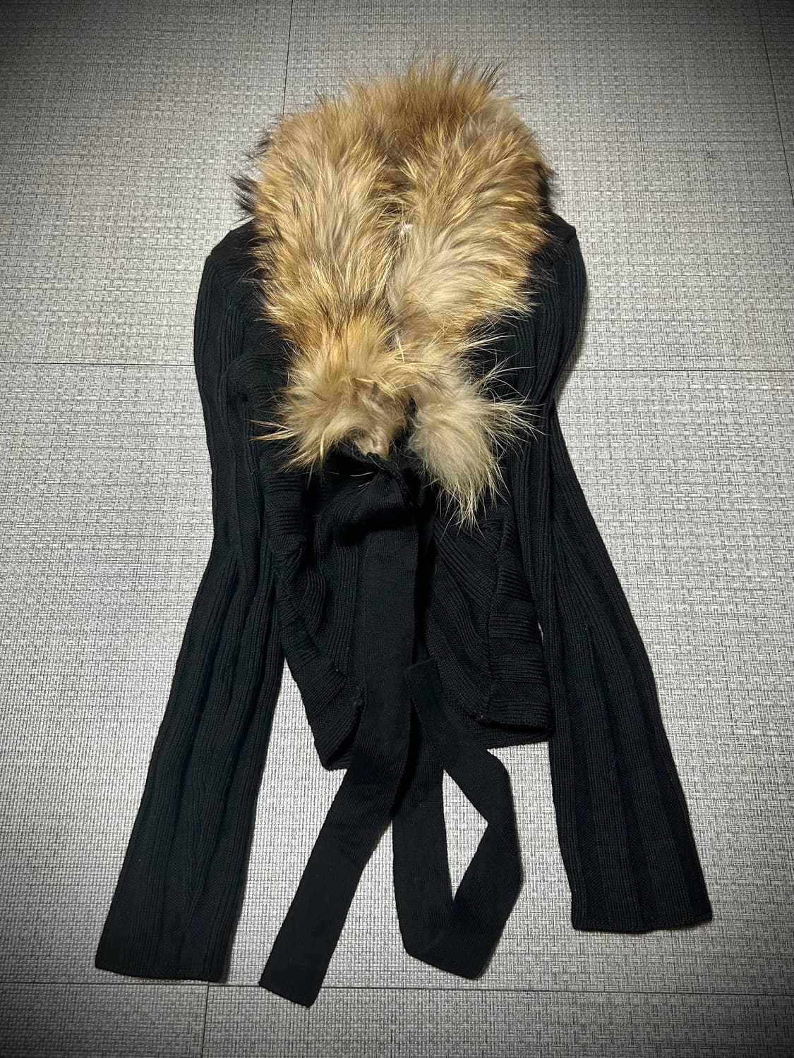 2000s Pinky&Dianne 펑크 블랙 딱붙 퍼 가디건 상품이미지1