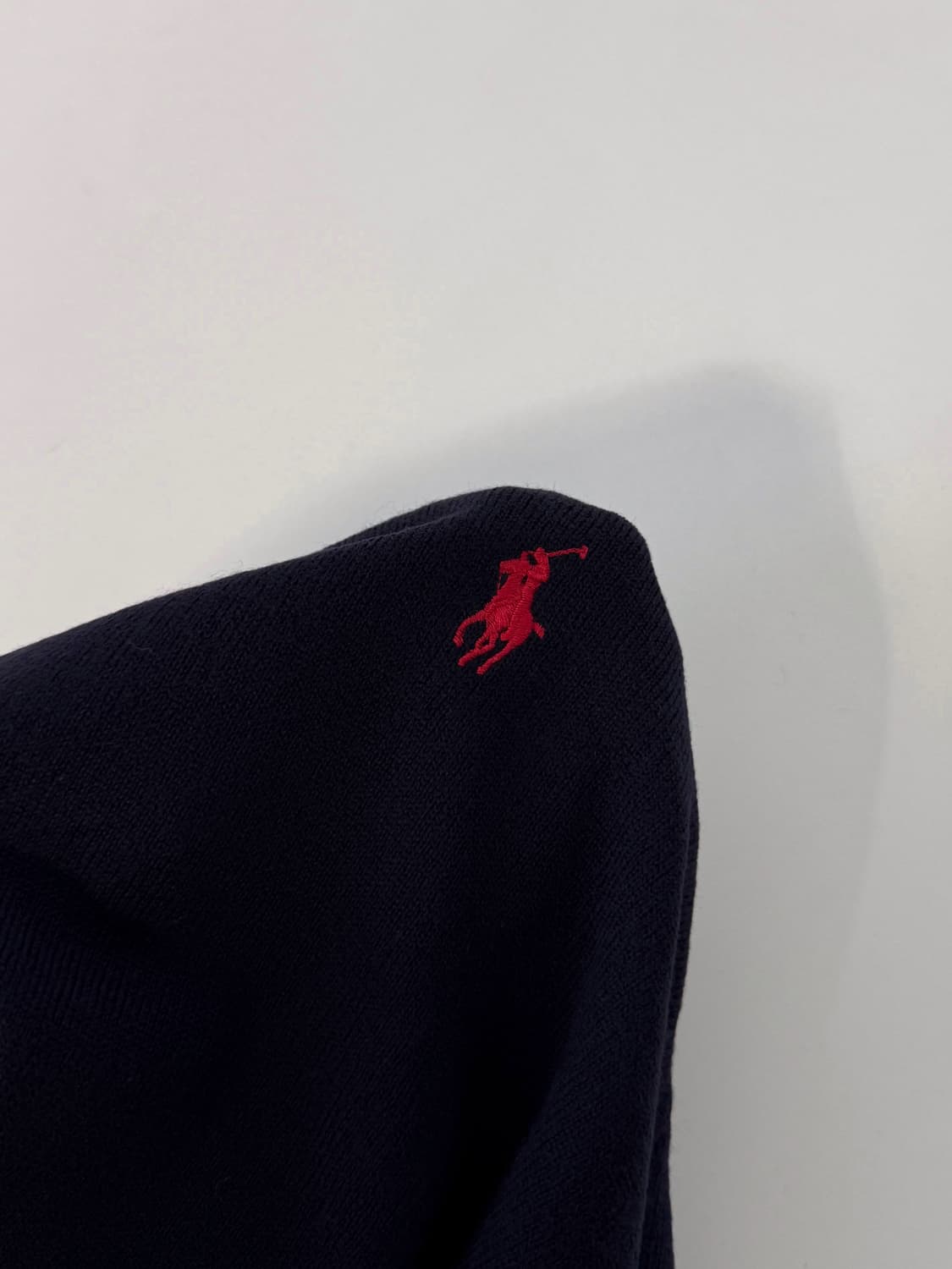 폴로 랄프로렌 루즈핏 딥네이비 울 브이넥 니트 상품이미지3