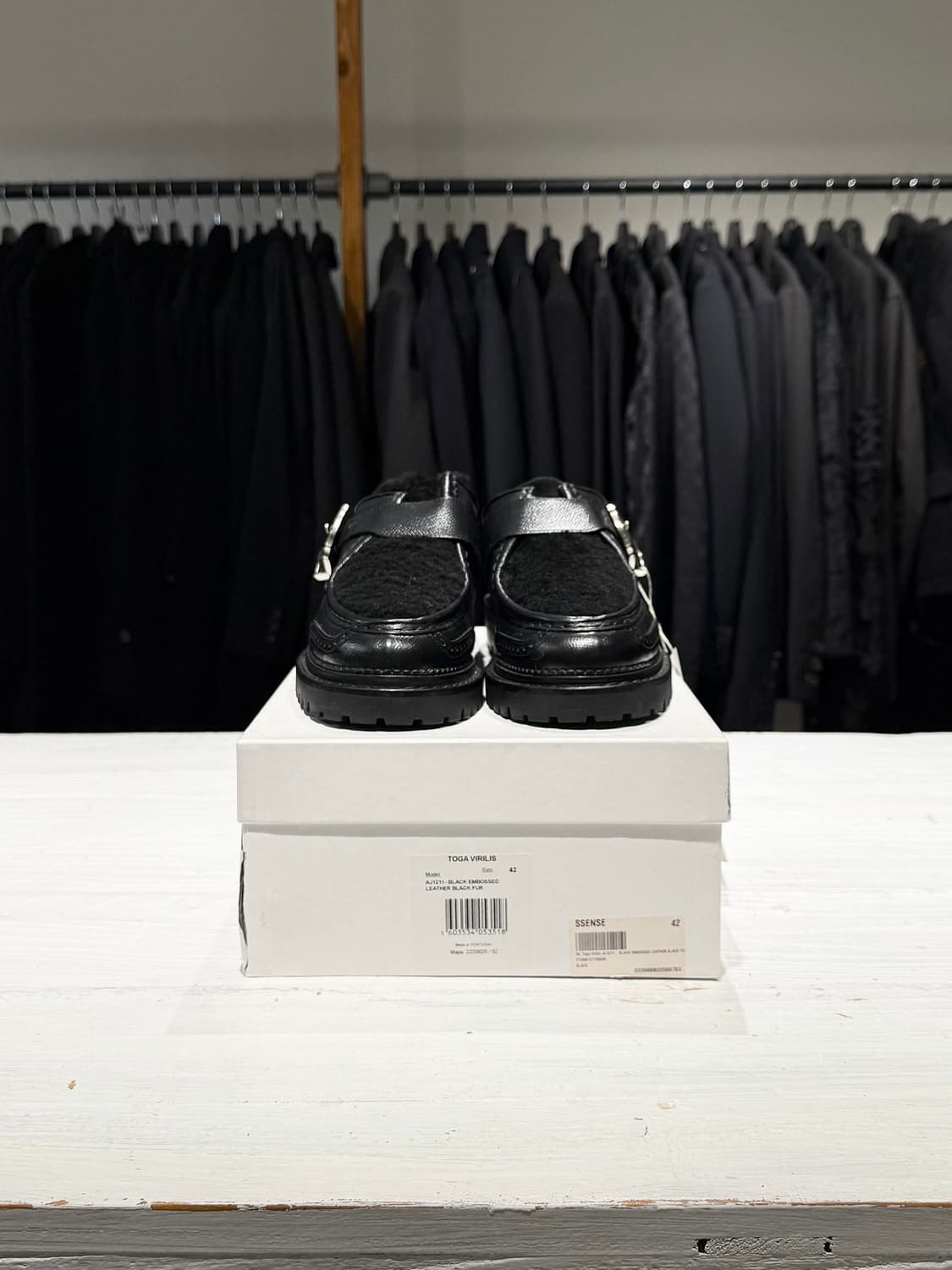 토가 비릴리스 블랙 웨스턴 버클 퍼 로퍼 상품이미지3