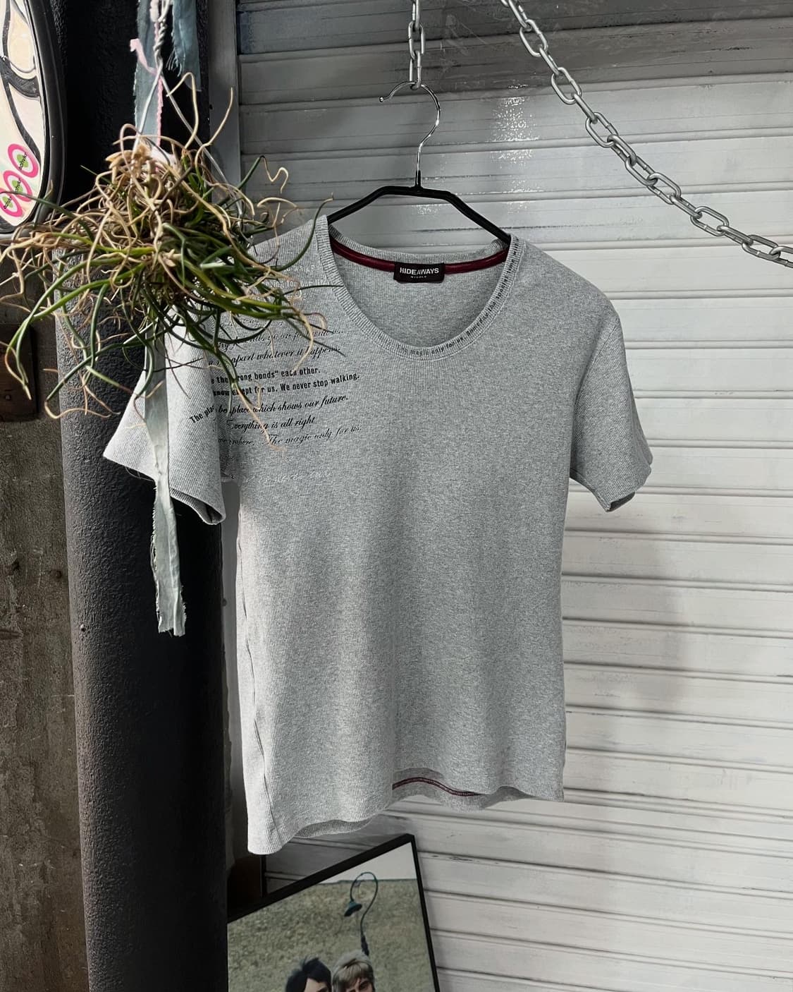Hideaways punk lettering tee 상품이미지1