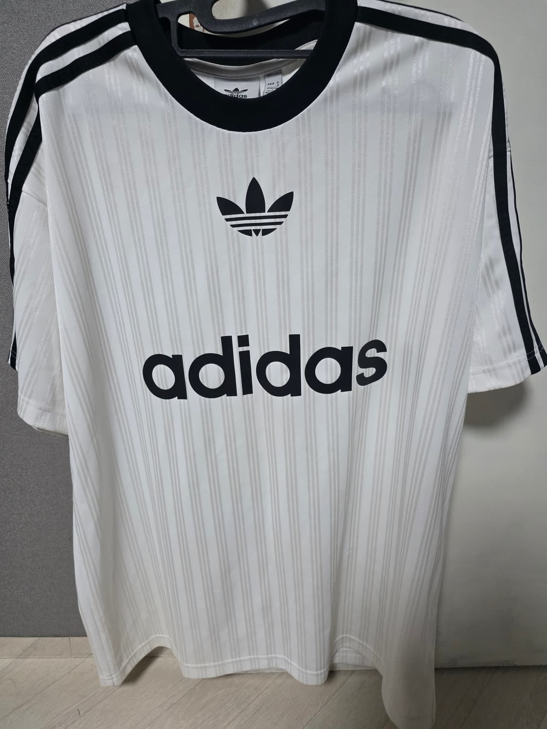 아디컬러 반팔 l사이즈 ㅍㅍ 상품이미지3