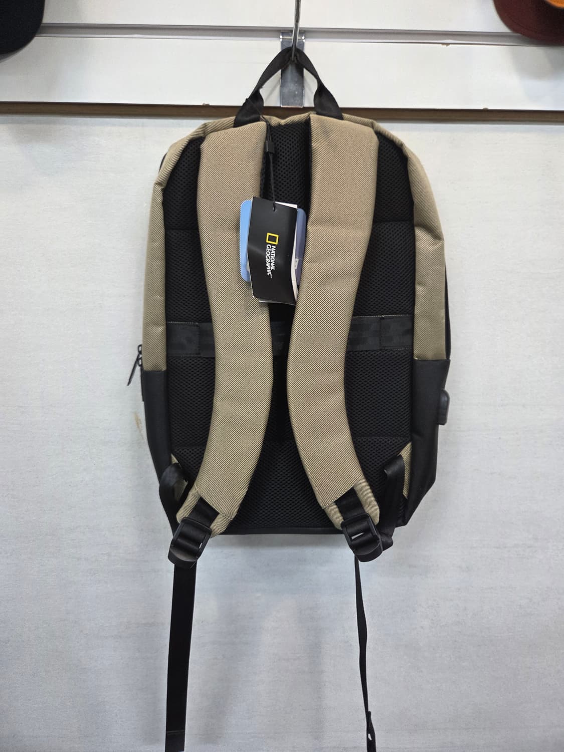 내셔널지오그래픽 USB 노트북 데이백 백팩  상품이미지2