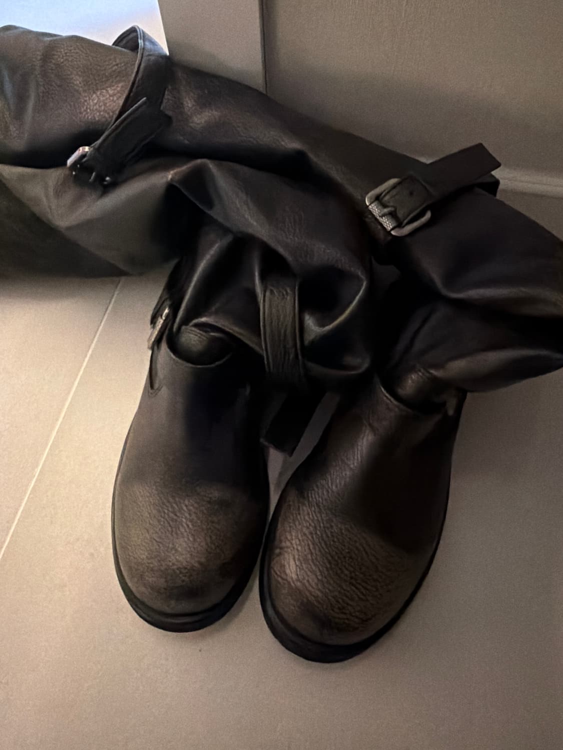 셔링 버클 롱 레더 부츠 새상품 상품이미지5