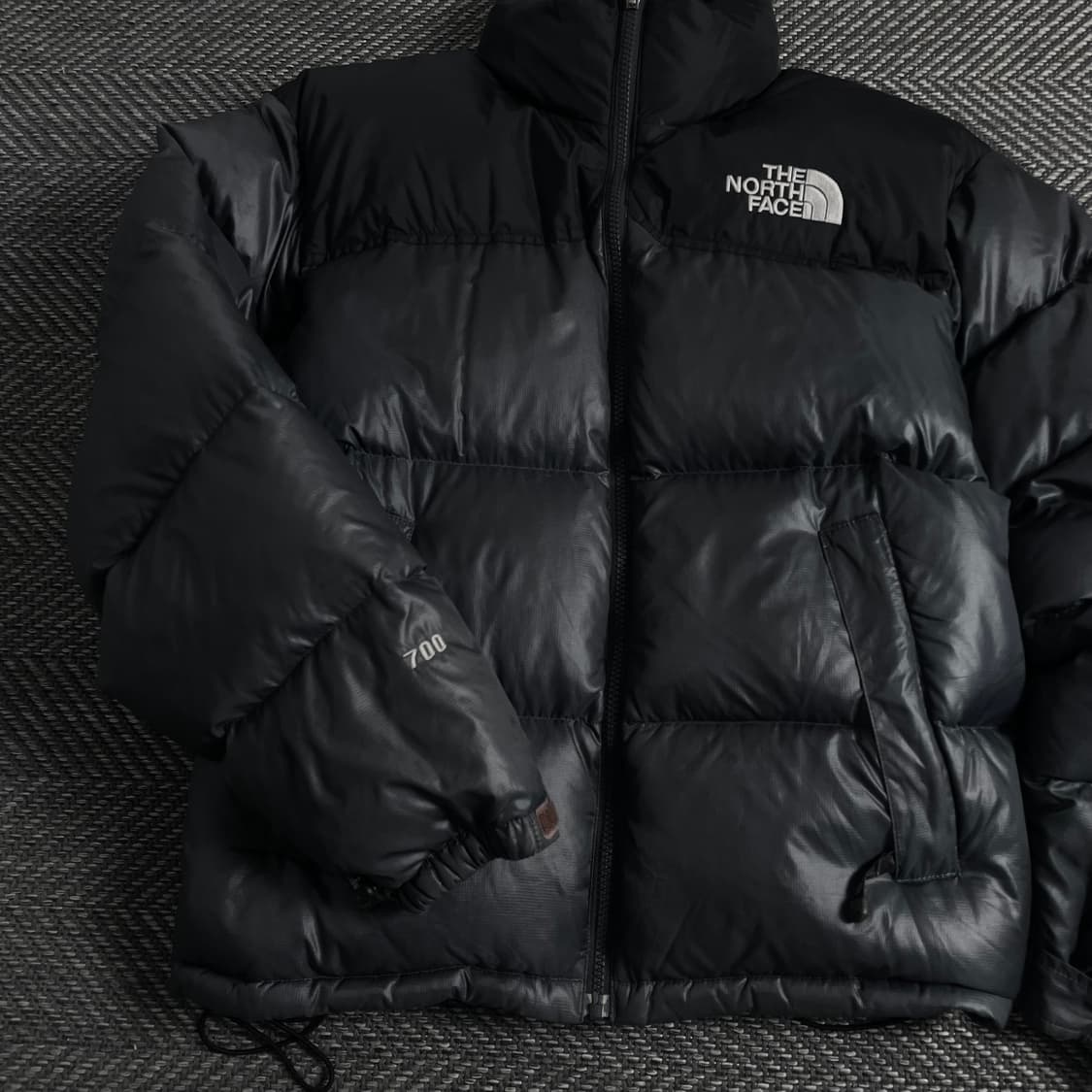노스페이스 레트로 눕시 다운 푸퍼 패딩 그레이 y 3605 상품이미지4