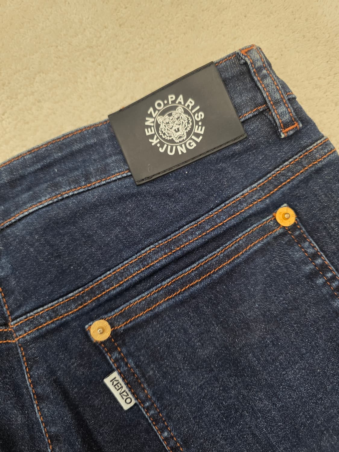 [정품] KENZO 겐조 여성 청바지.  
싸이즈 28 상품이미지6