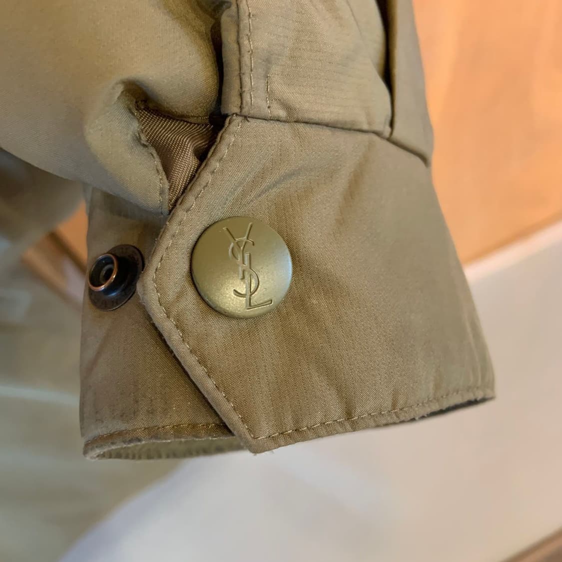 YSL 입생로랑 구스다운 패딩 105 상품이미지4