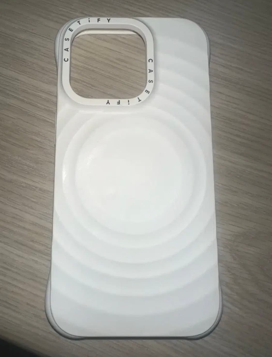 케이스티파이 리플케이스 화이트 아이폰 14프로 상품이미지2
