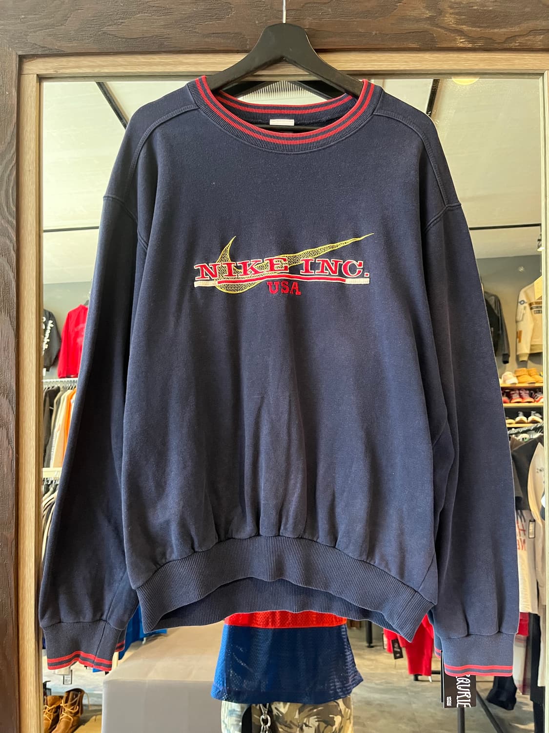 나이키 90s 피그먼트 네이비 골드 스우시로고 자수 레드 레터링 코튼 올 상품이미지1