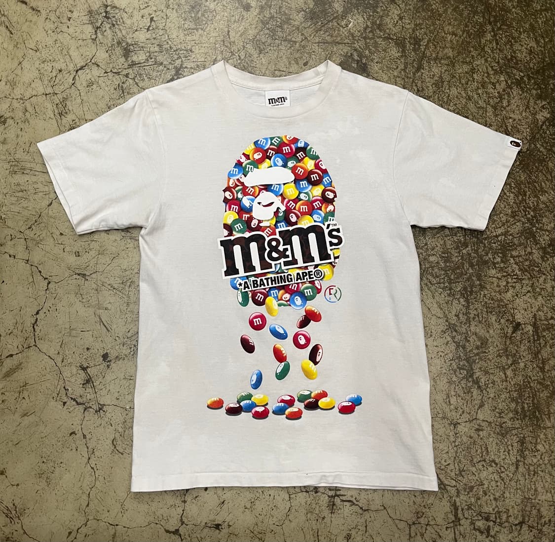 베이프 x m&m 반팔티셔츠 상품이미지1