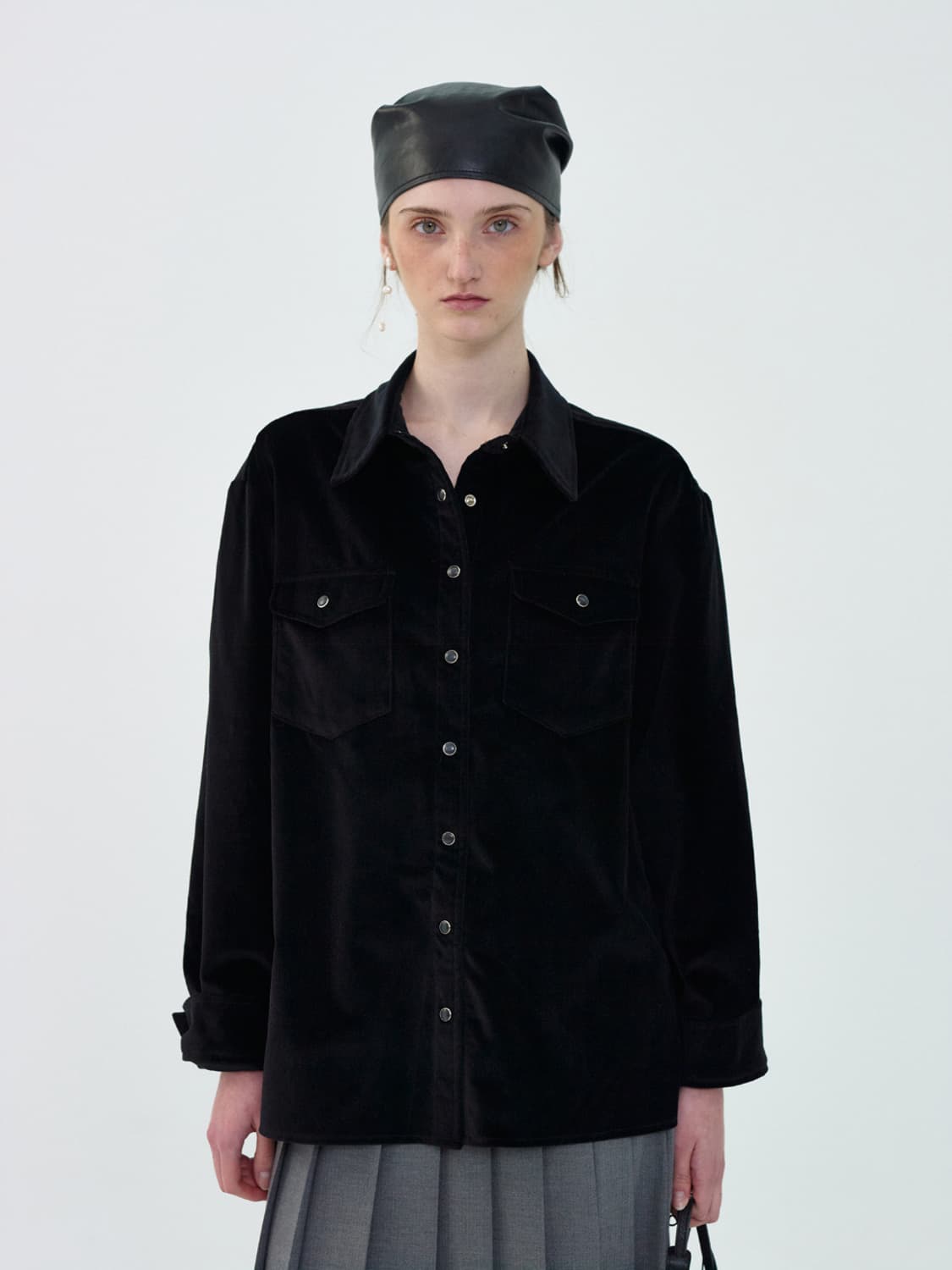 리본빛 Boni Velvet Shirt 보니 벨벳 셔츠 상품이미지1