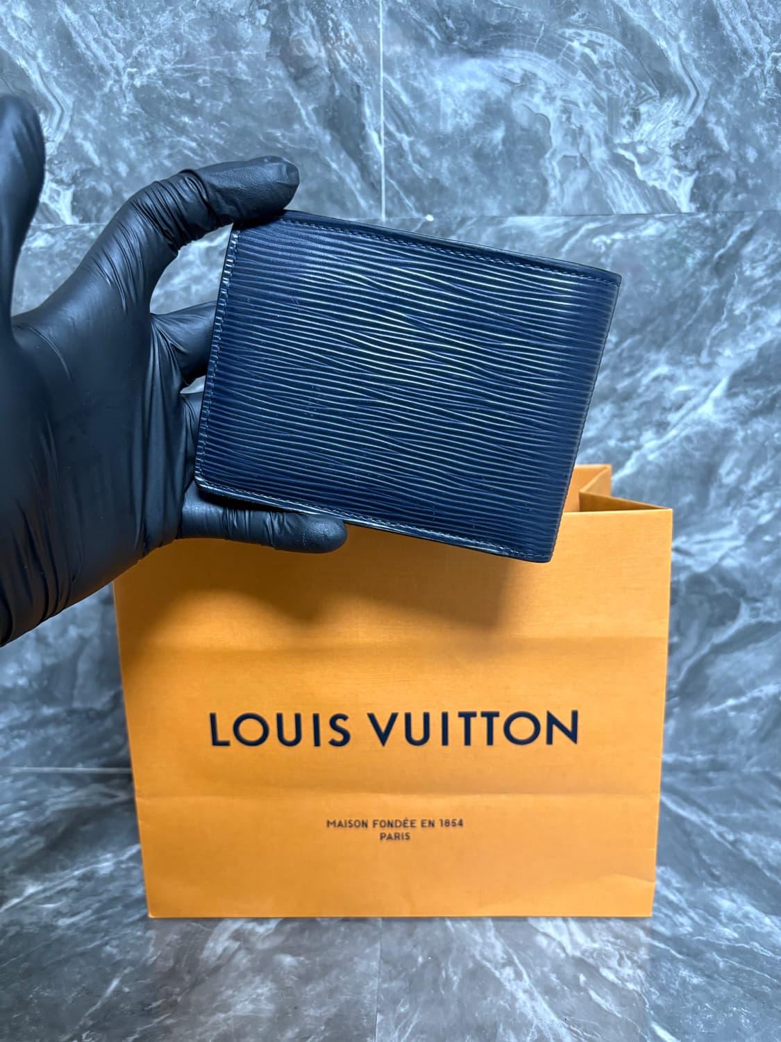 루이비통 슬렌더 윌렛 에삐 반지갑 상품이미지2