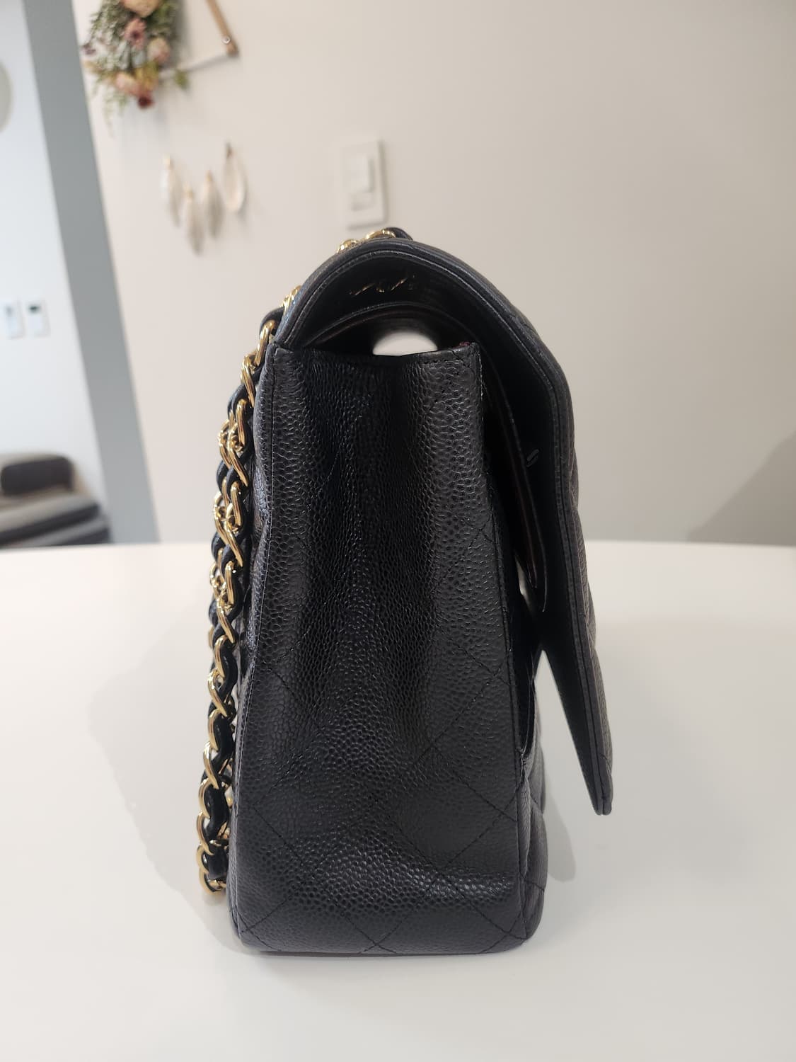 샤넬 클래식 캐비어 블랙 금장 라지 정품 상품이미지4
