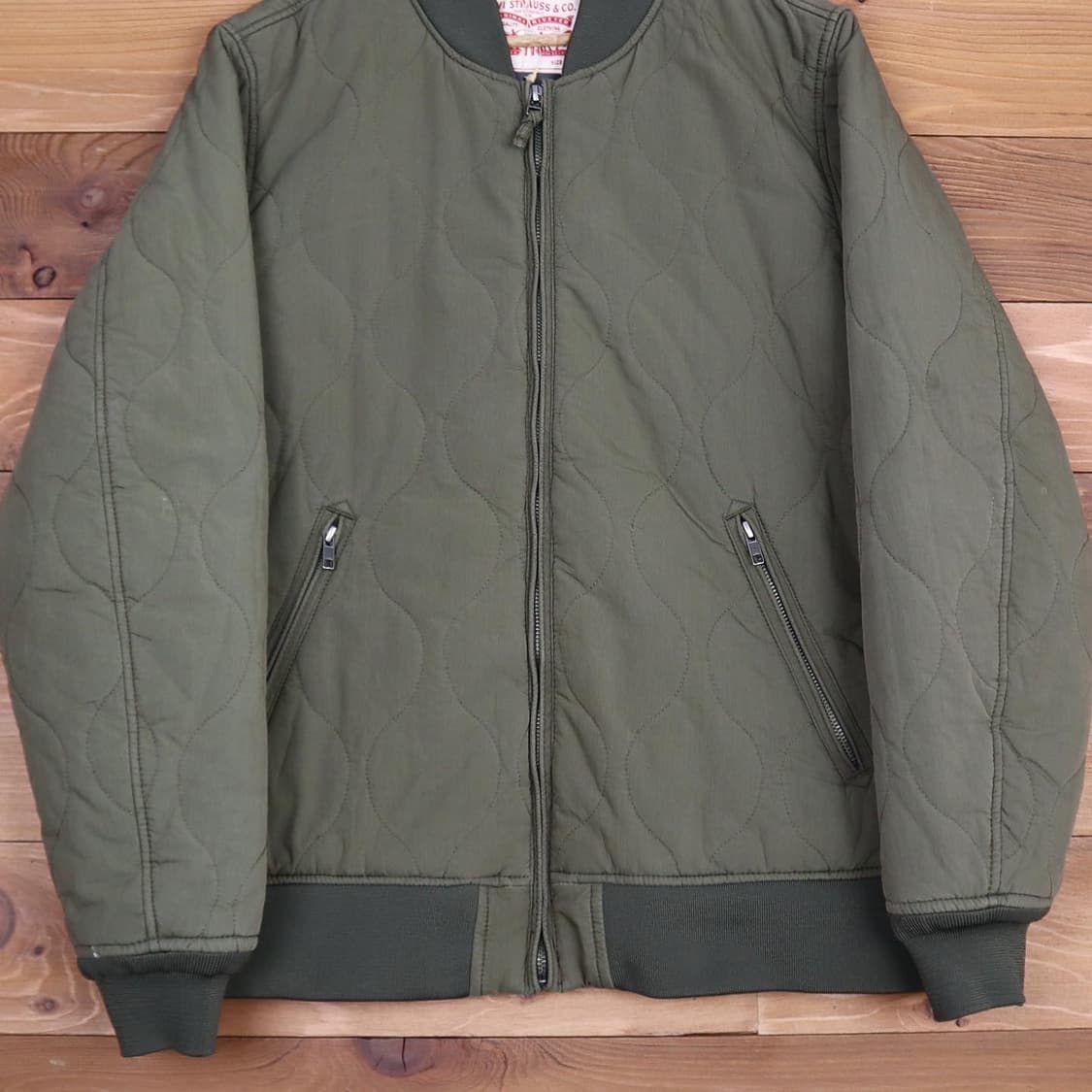 리바이스 퀼팅 봄버 자켓   상품이미지3