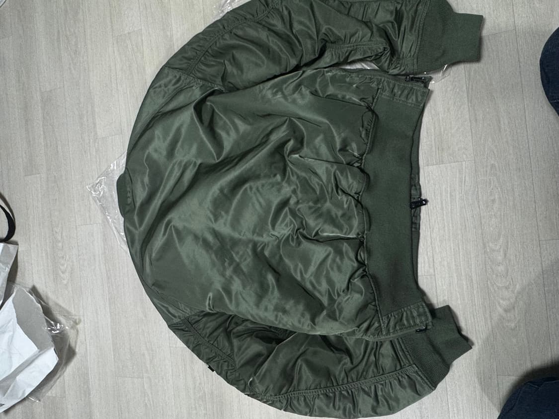 [L] 알파인더스트리 MA-1 사이드지퍼 세이지 그린 카키 봄버 상품이미지2