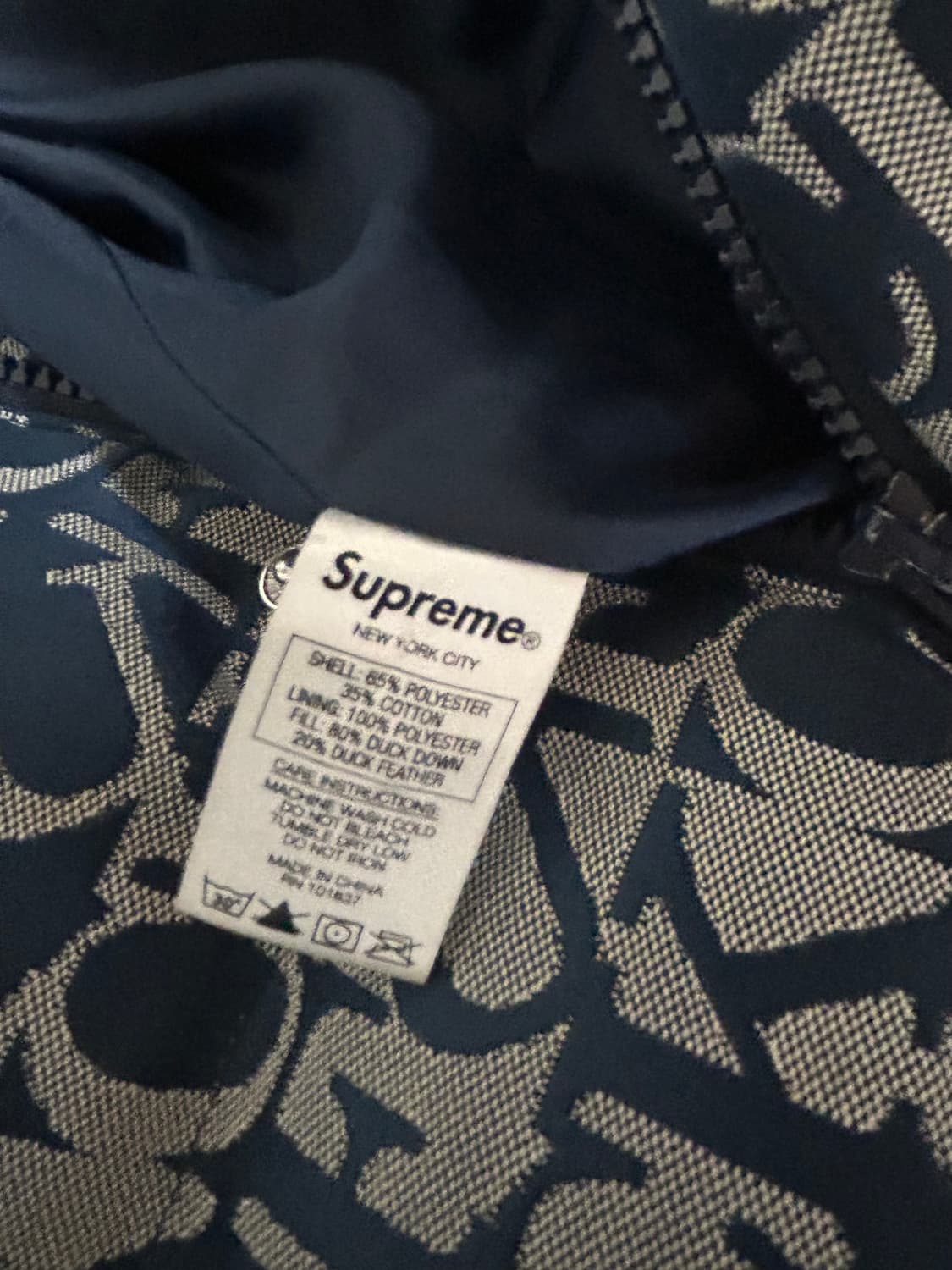 [M]슈프림 FUCK 자카드 패딩 상품이미지4