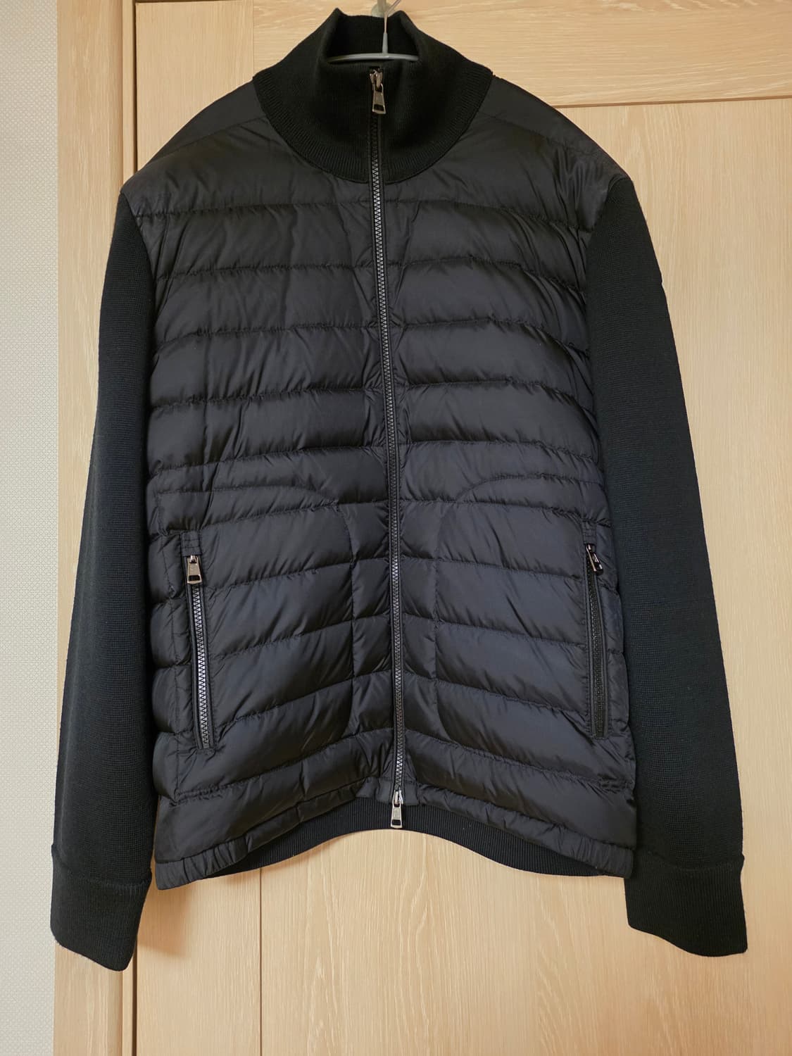 [새상품급] 몽클레어 트리콧 니트패딩 L사이즈 상품이미지2