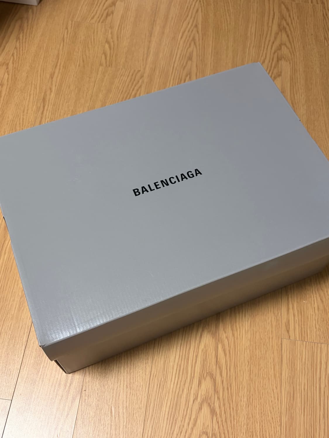 발렌시아가 6xl 팝니다. (41사이즈) 상품이미지4