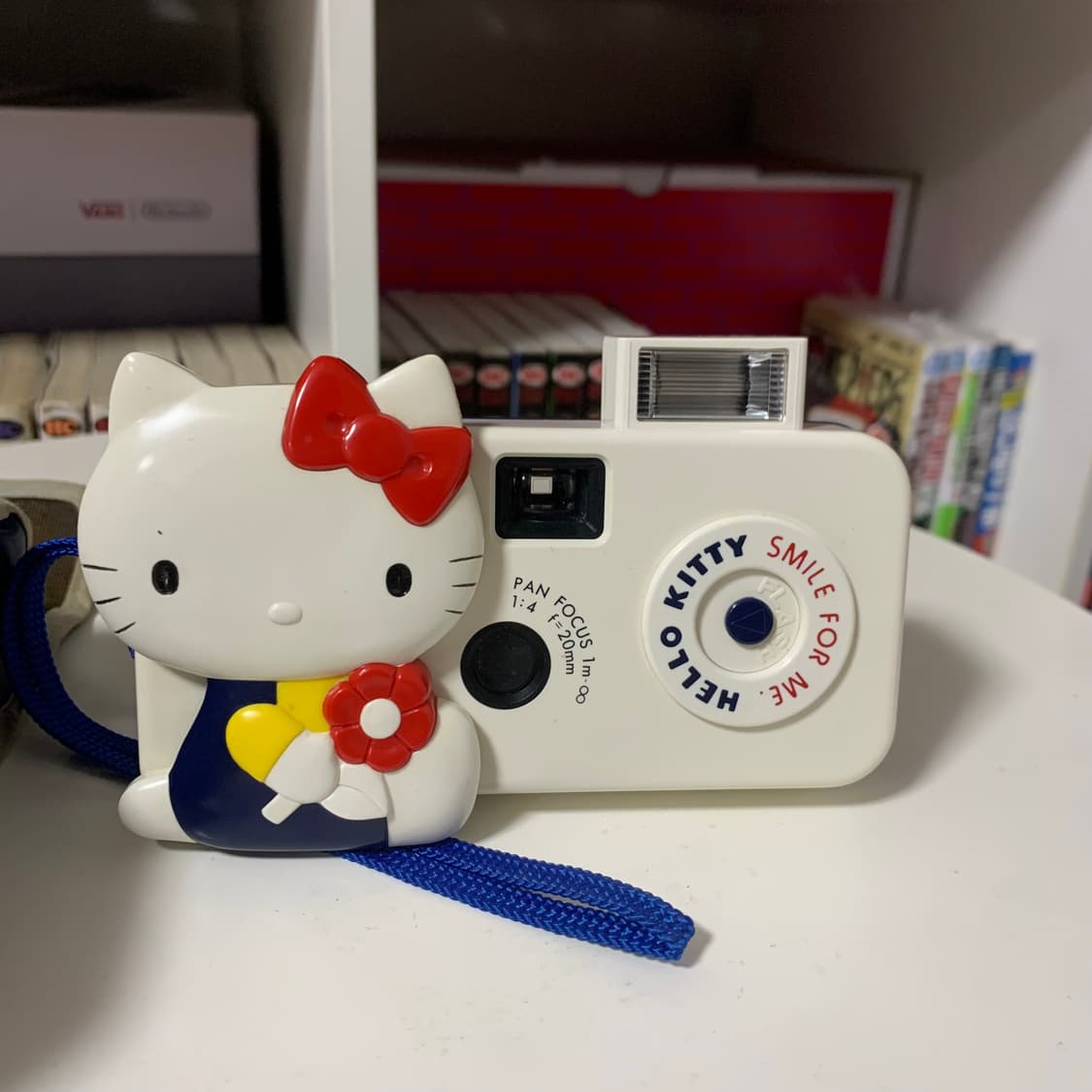 🎀76‘s 헬로키티 필름카메라 (작동X) 상품이미지4