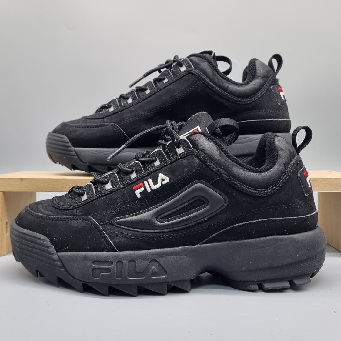 휠라 디스럽터2 남성운동화265 상품이미지1