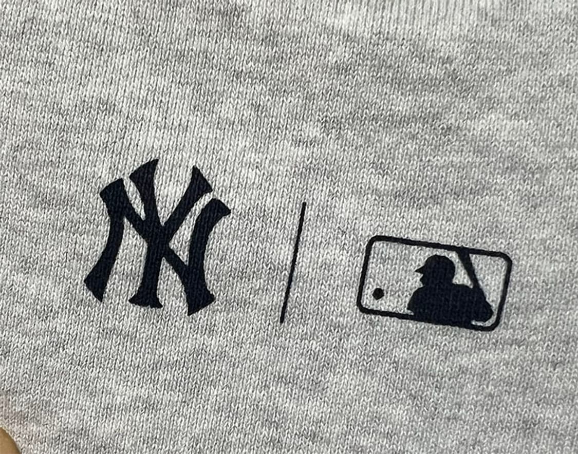 뉴에라 MLB 뉴욕양키스 남자 맨투맨 새상품 오버핏 L 100 상품이미지3