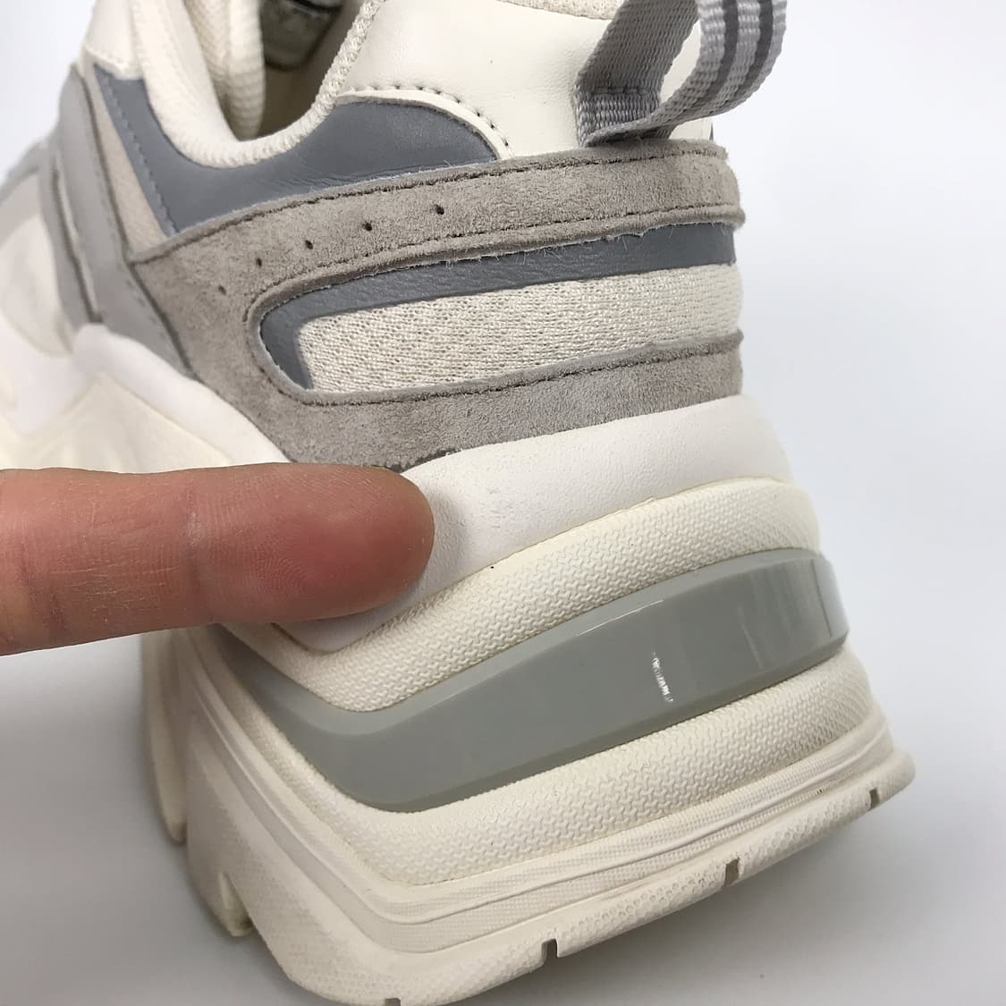 휠라 FILA 인터레이션 라이트 운동화 신발 남성270 상품이미지7