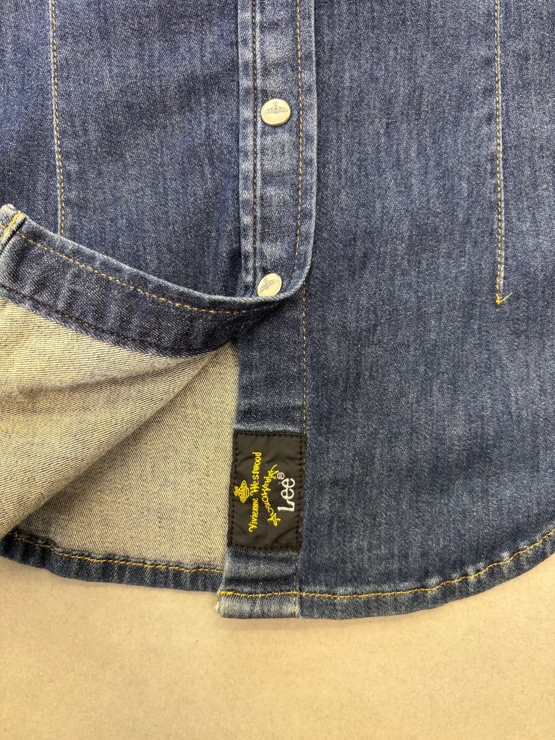 비비안 웨스트우드 x Lee 데님 셔츠 상품이미지7