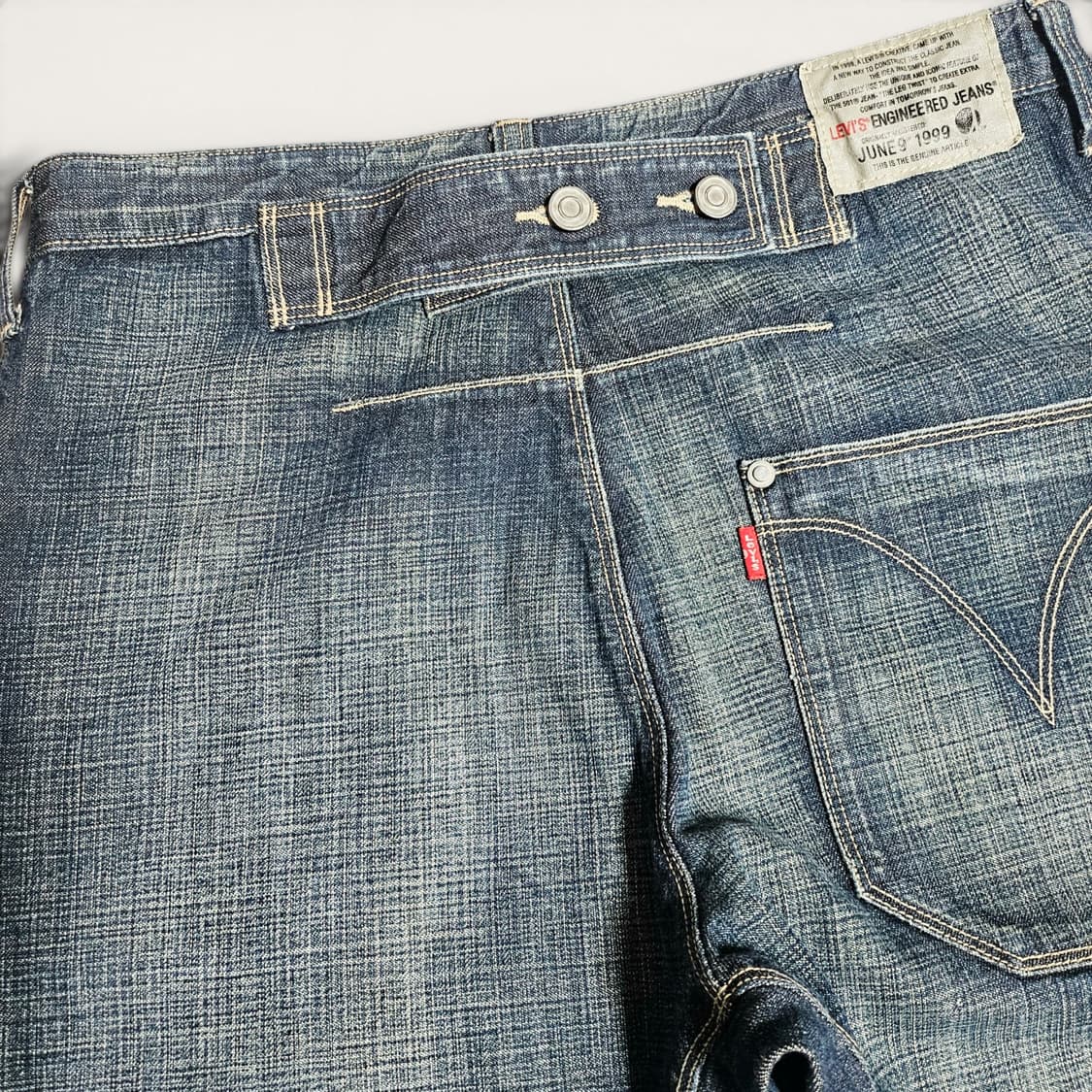 [W32][리바이스]00's 엔지니어드 진®유즈드 워시드 데님 쇼츠# 상품이미지4