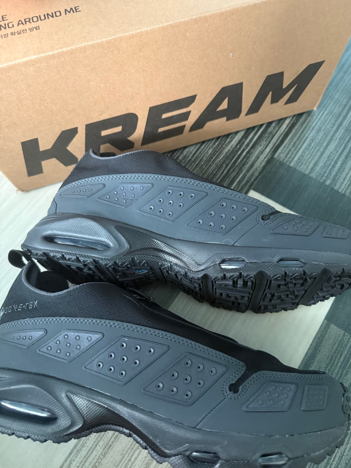 나이키 sndr 고어텍스 상품이미지3