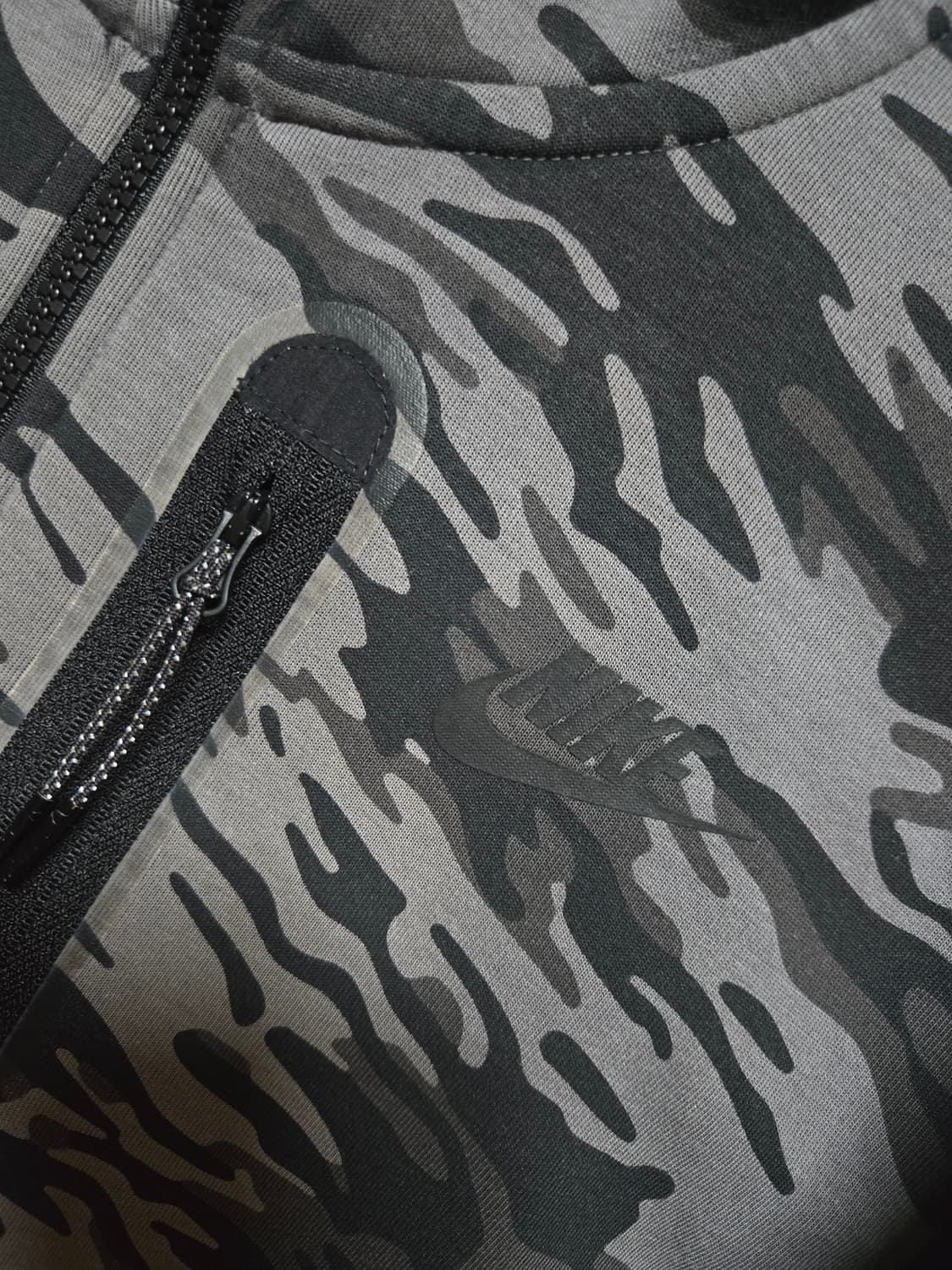 나이키 카모 테크 플리스 풀집 후디(100사이즈) 상품이미지3