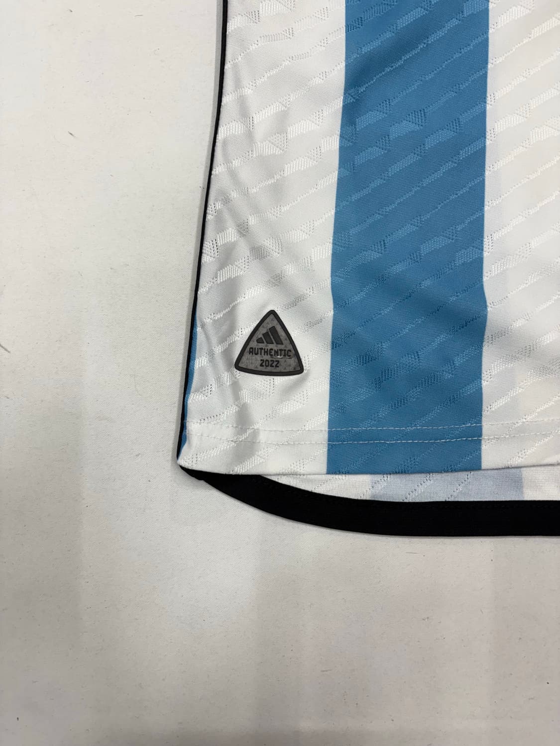 아디다스 22 25 아르헨티나 국대 어센틱 리오넬 메시 유니폼 져지 상품이미지6