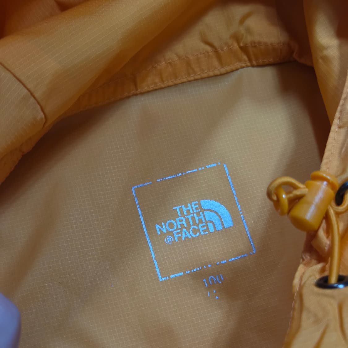 노스페이스 배색 바람막이 자켓 상품이미지7