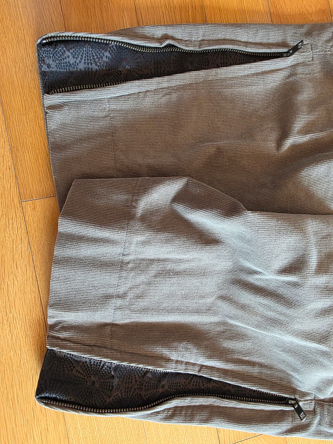 22fw 폴리테루 하나비 팬츠 올리브 XL 판매 상품이미지6