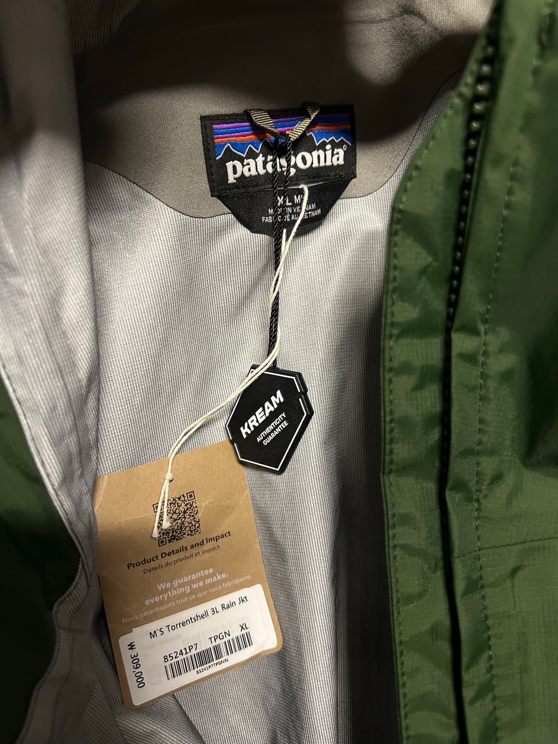 [새상품][크림구매]파타고니아 토렌쉘 3L 토레이 파인 그린 XL 상품이미지4