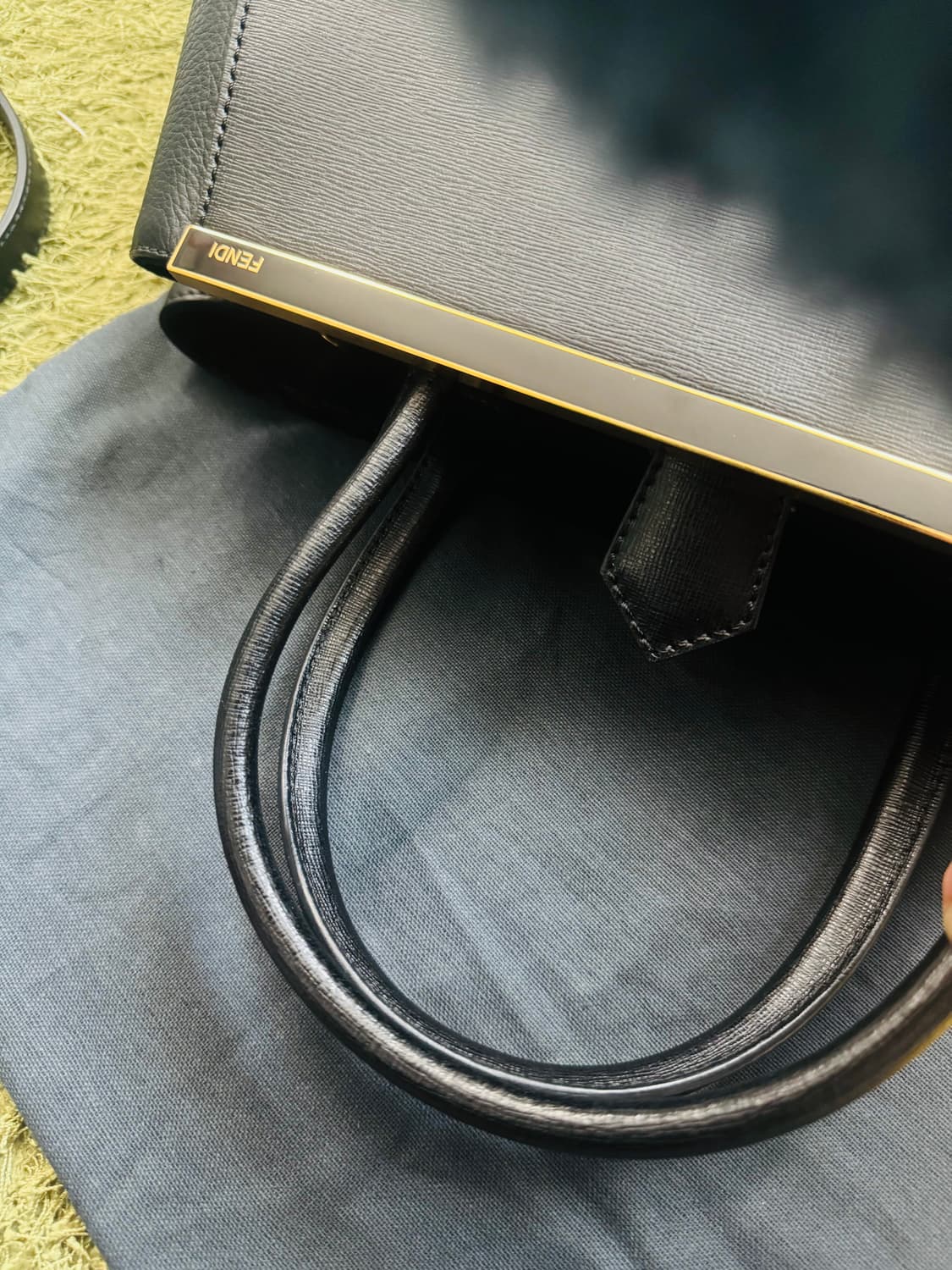 정품 펜디가방 크로스 토트 상품이미지6