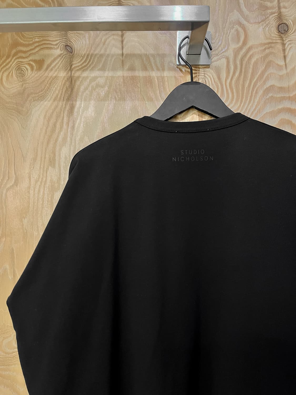 스튜디오 니콜슨 블랙 루프 롱슬리브 티셔츠 상품이미지4