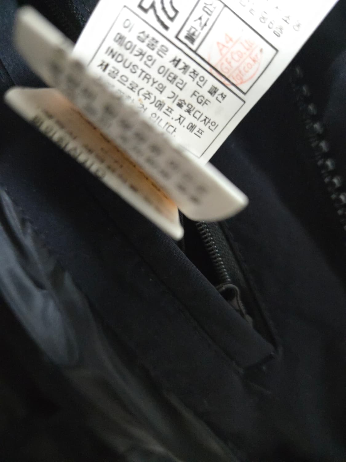 CP 컴퍼니 고글 패딩 블랙 국내 100 상품이미지10