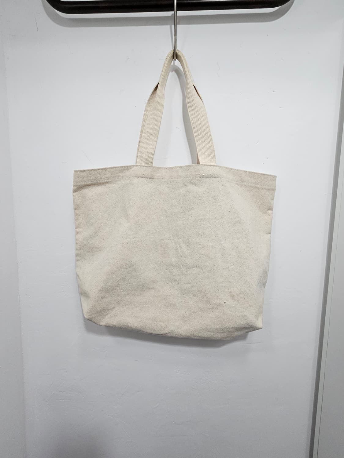 마뗑킴(Matin Kim) 로고 캔버스 토드 에코백 아이보리 상품이미지6