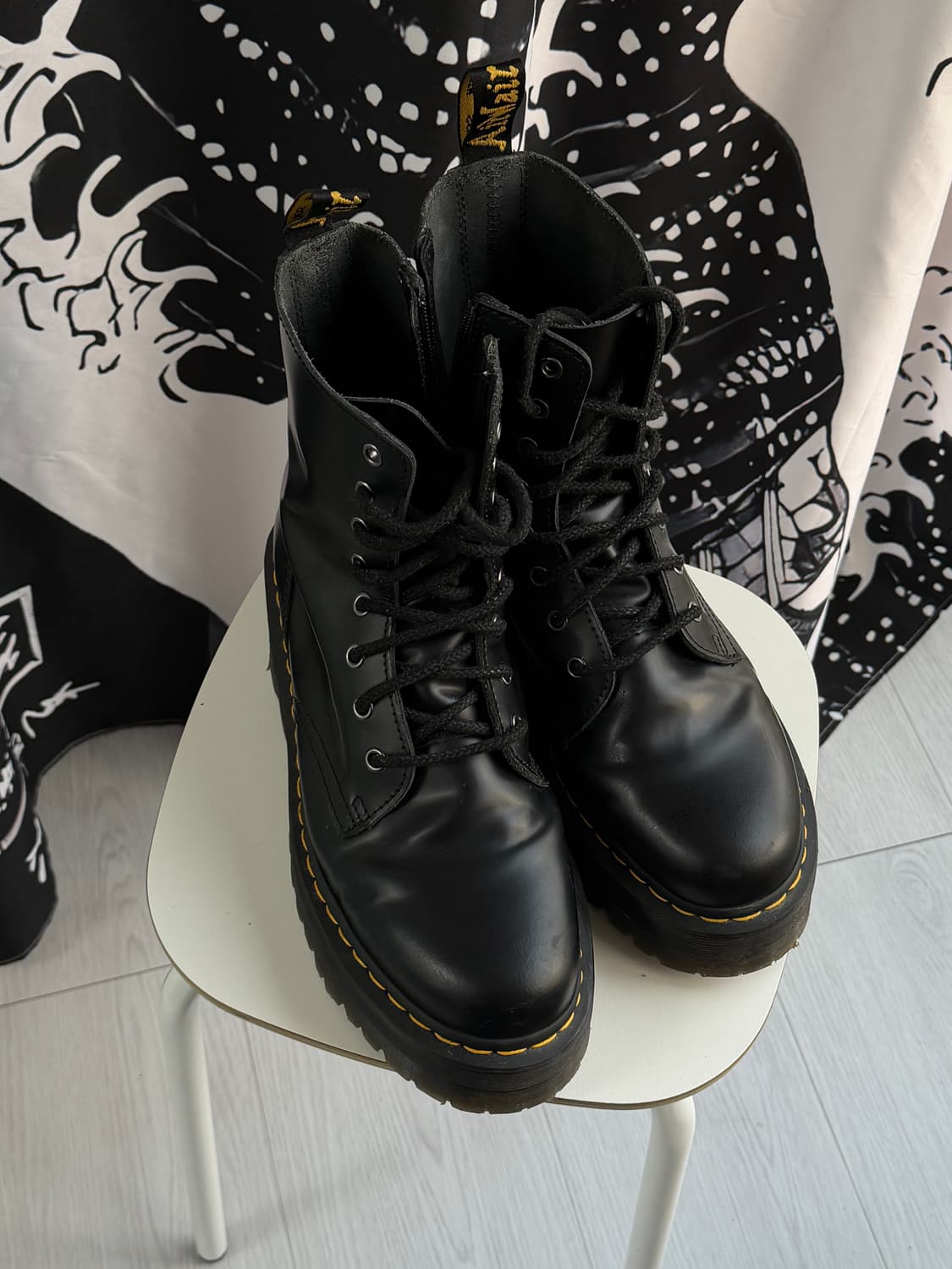 닥터마틴 제이든 8홀 상품이미지2