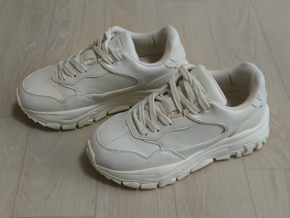 아키 헤일로 크림 어글리 슈즈 상품이미지2