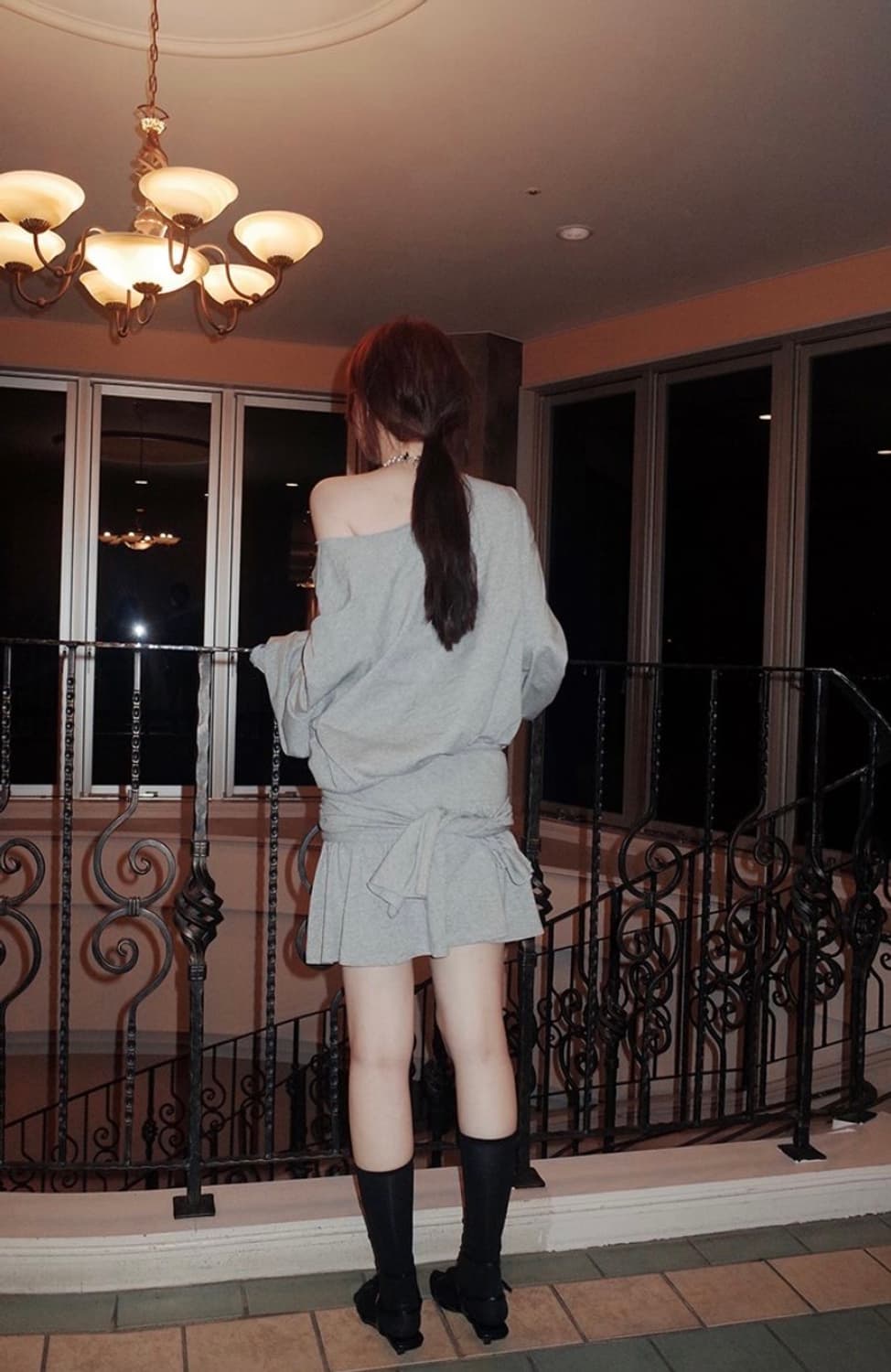 프레클 loose cutting tee,bow frill skirt 세트 상품이미지4