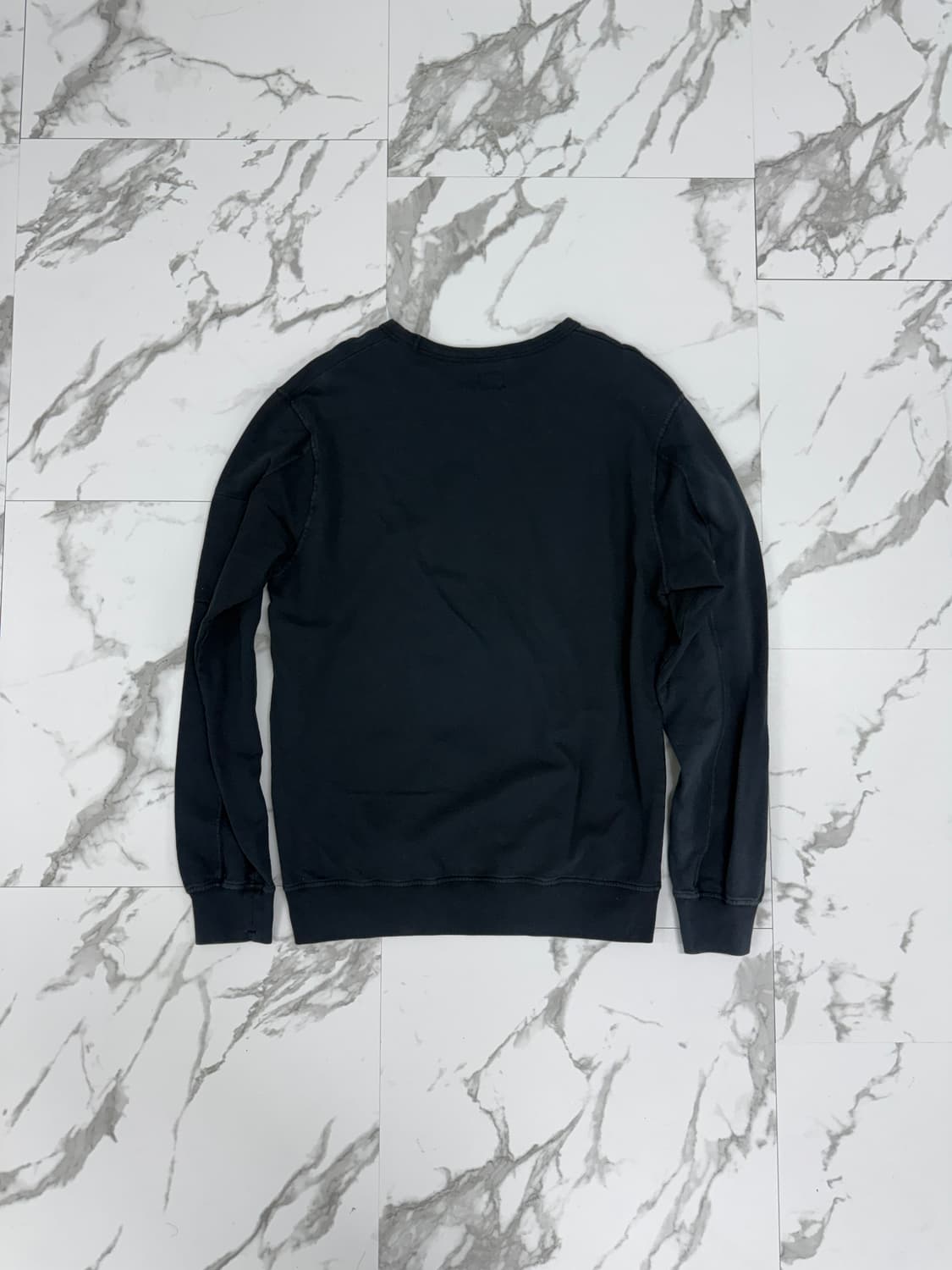 씨피컴퍼니 렌즈 롱슬리브 맨투맨 상품이미지2