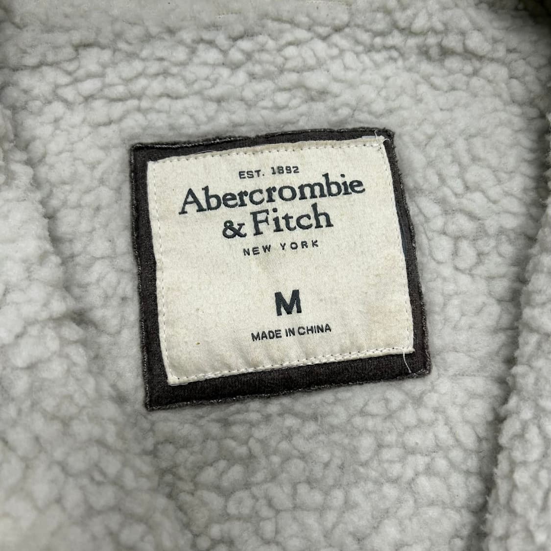 아베크롬비 y2k 양털 울프죠 폭닥 스웻 후드집업 희귀져지(M) 상품이미지4