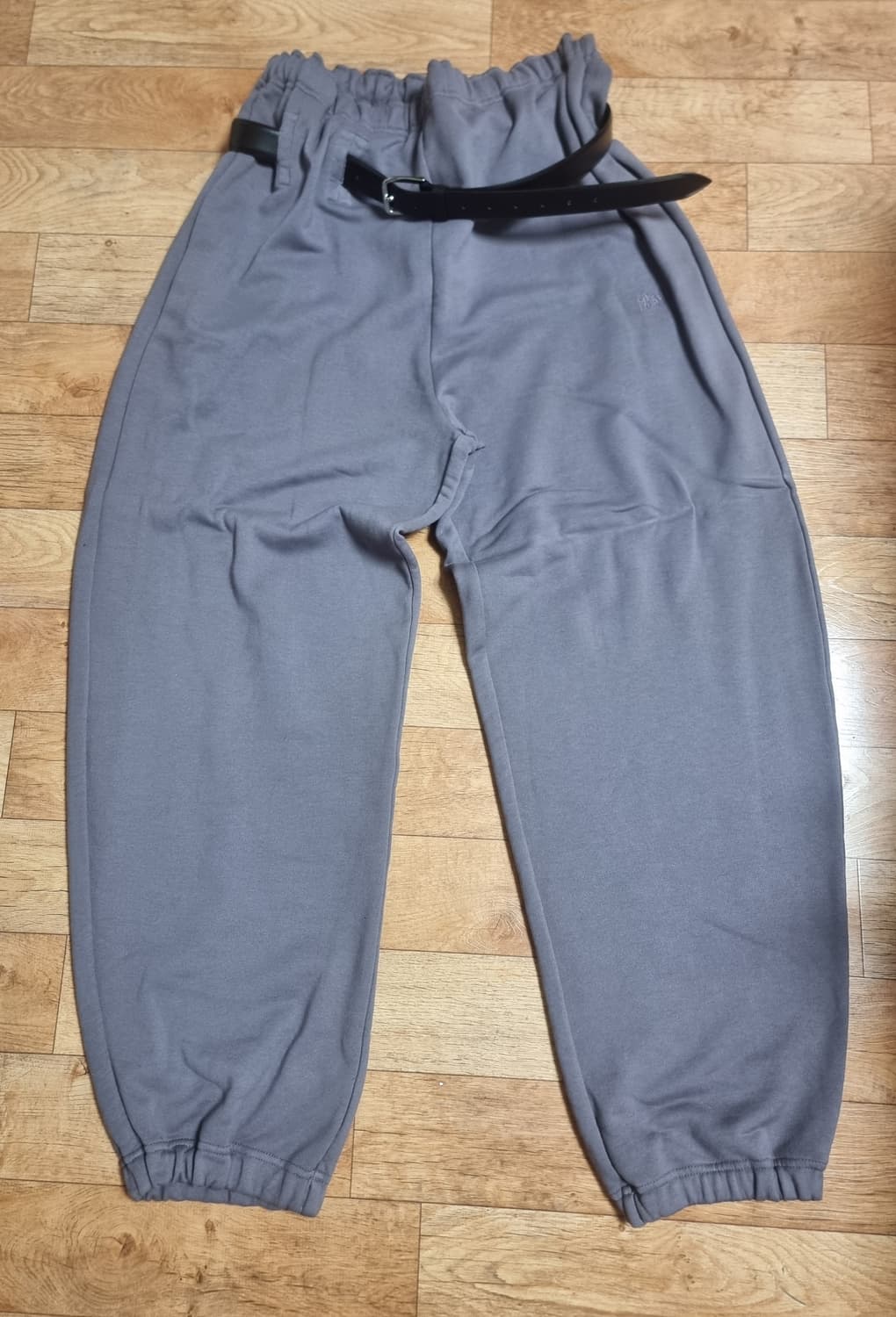 마리아노 프로빈시아 스포츠팬츠 M 새상품 상품이미지2