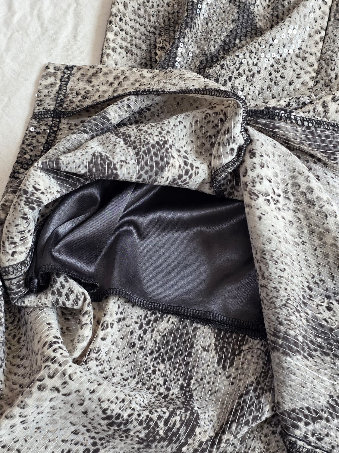 모리스토어 스팽글 스네이크 슬릿 스커트 상품이미지6