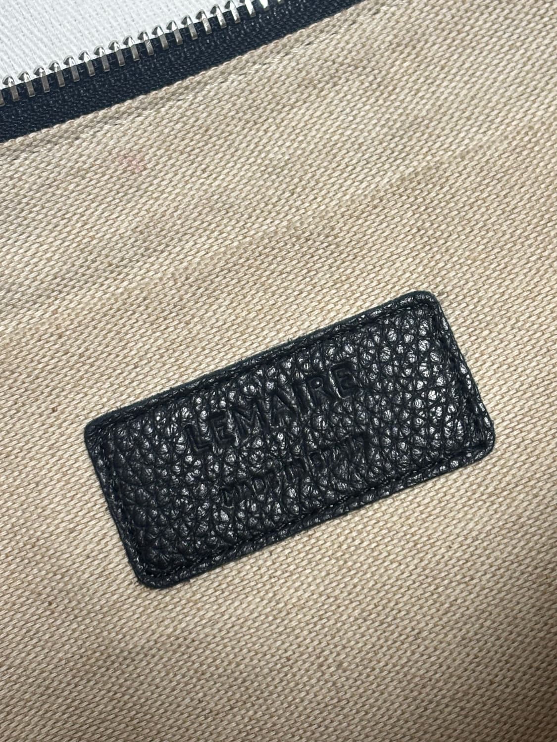 Lemaire croissant medium black 상품이미지4