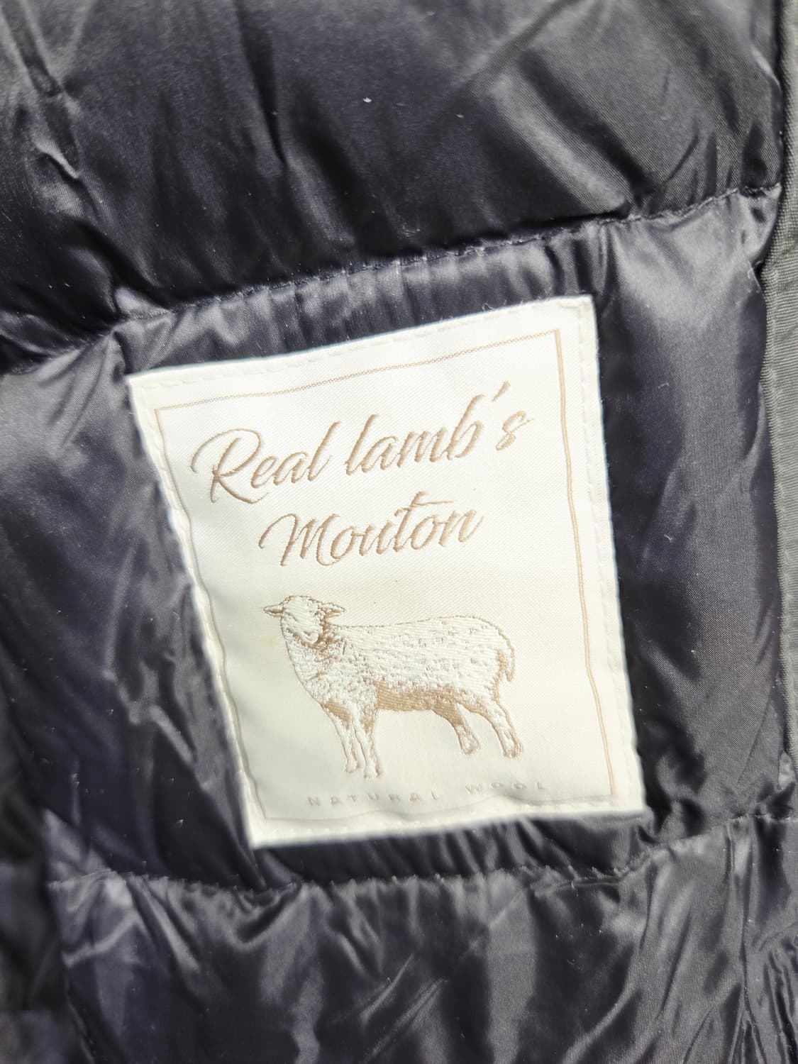 에디바우어 리얼 무스톤 구스다운 벨티드 롱코트 상품이미지9