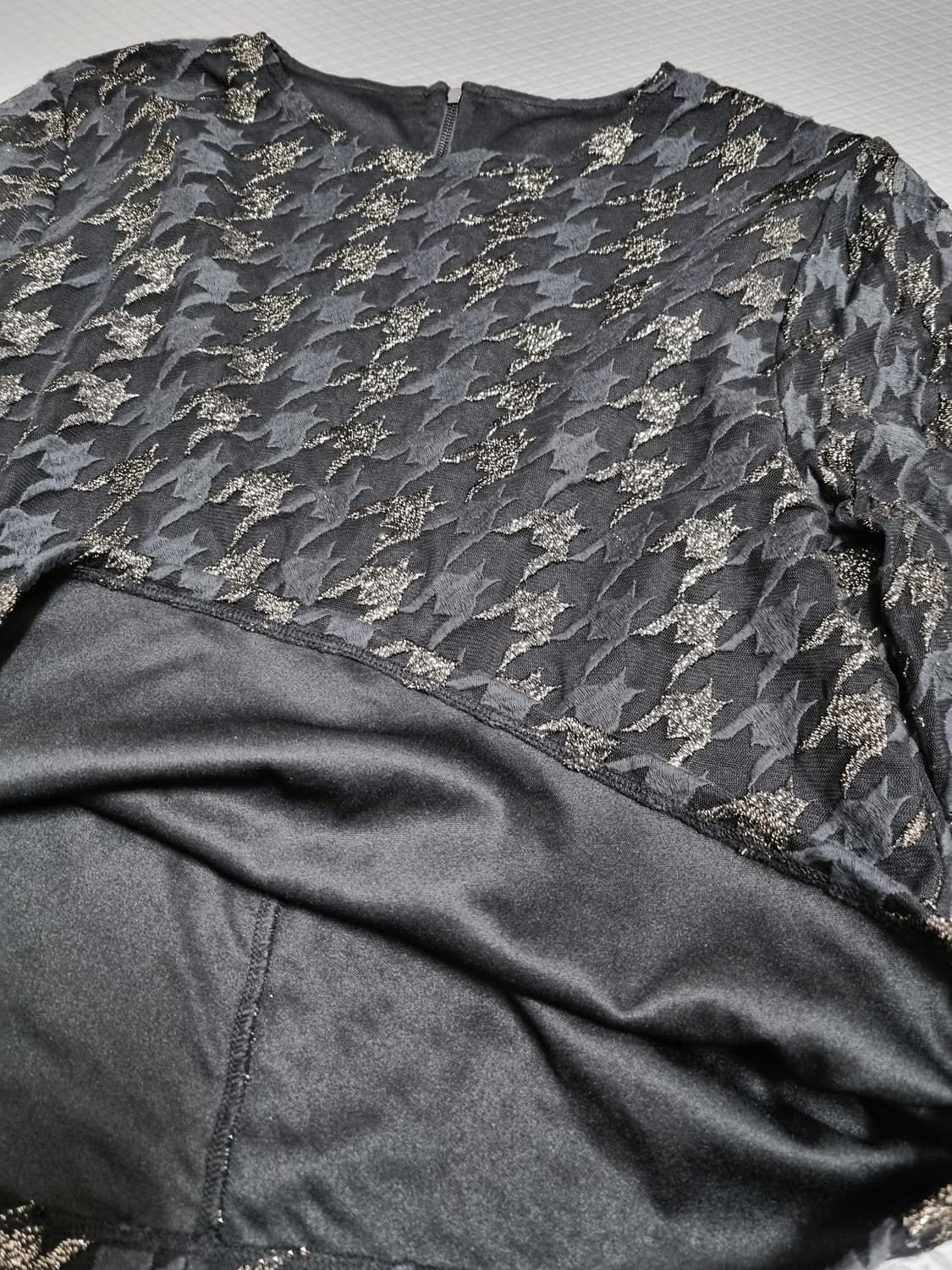 반팔 패턴 블라우스 상품이미지4