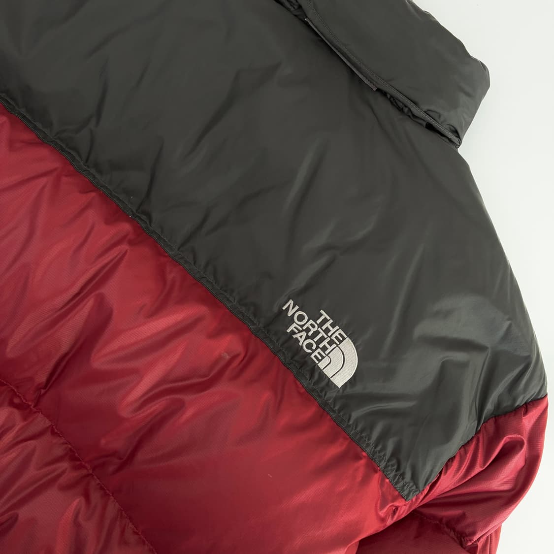 North Face 노스페이스 90‘s 레드 블랙 700 푸퍼 패딩 상품이미지6