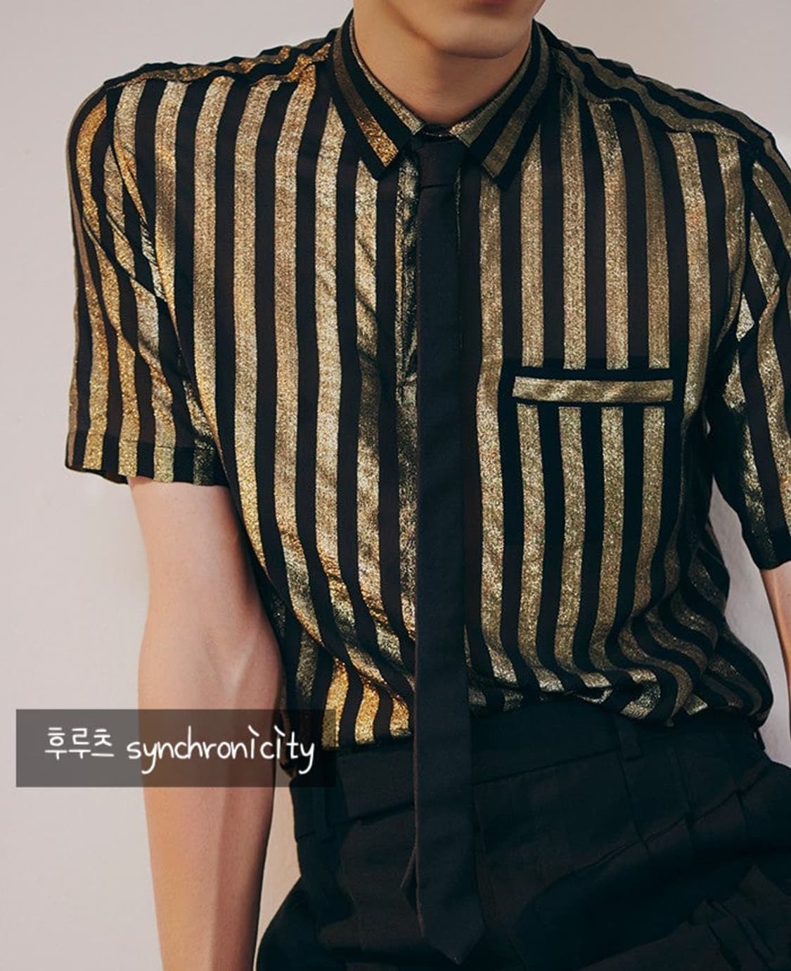 생로랑 라메 스트라이프 실크 폴로 셔츠 39 상품이미지2