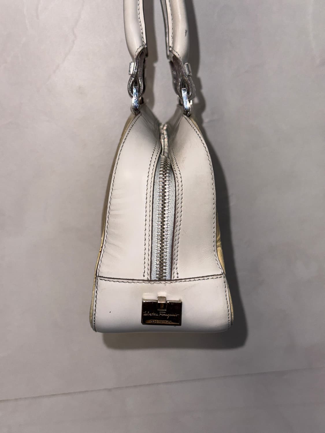 Salvatore Ferragamo ivory gancini 숄더백 상품이미지5